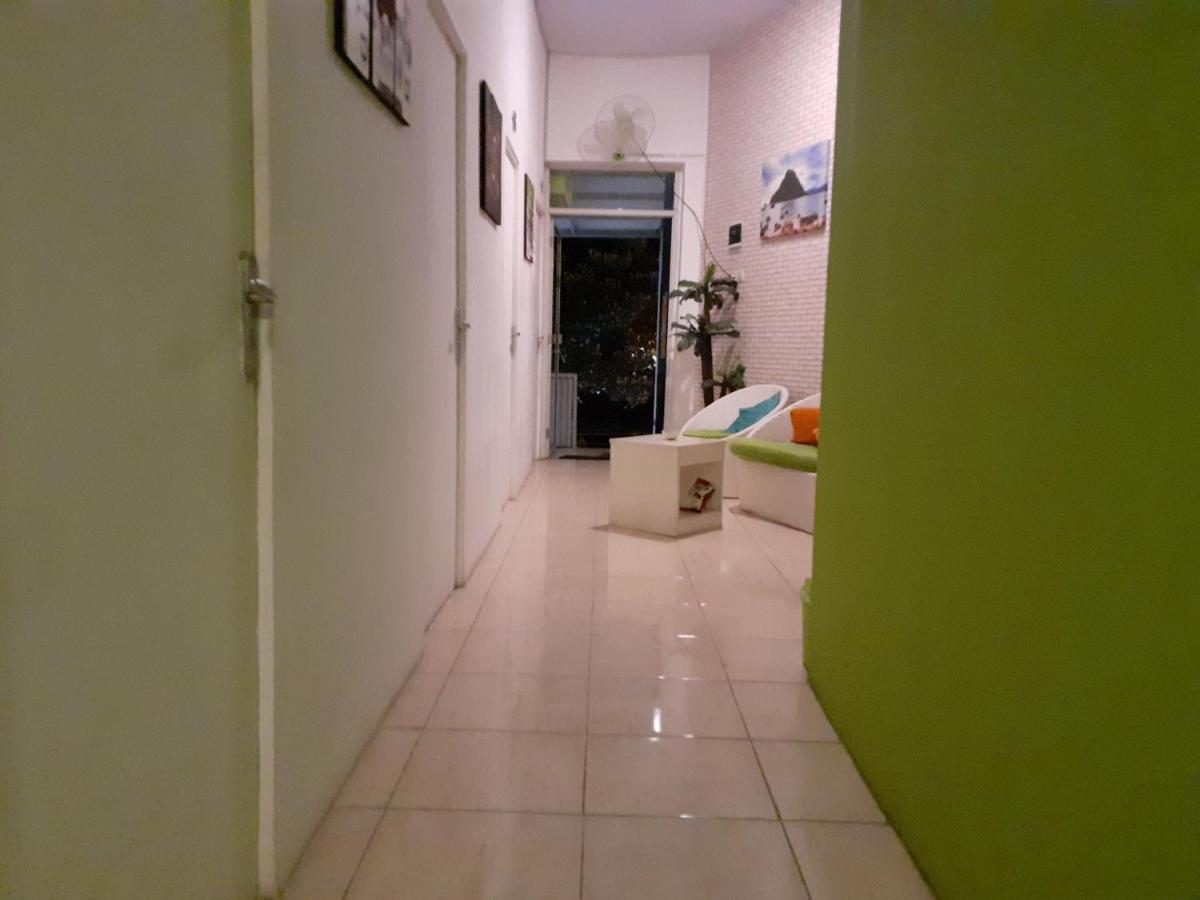 Spot On 2332 D'Green Homestay Banyuwangi  Exterior photo